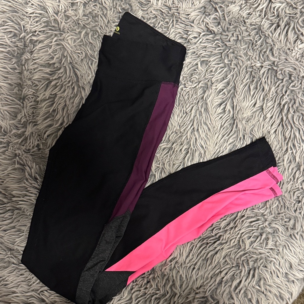 Small Xersion multi colored leggings